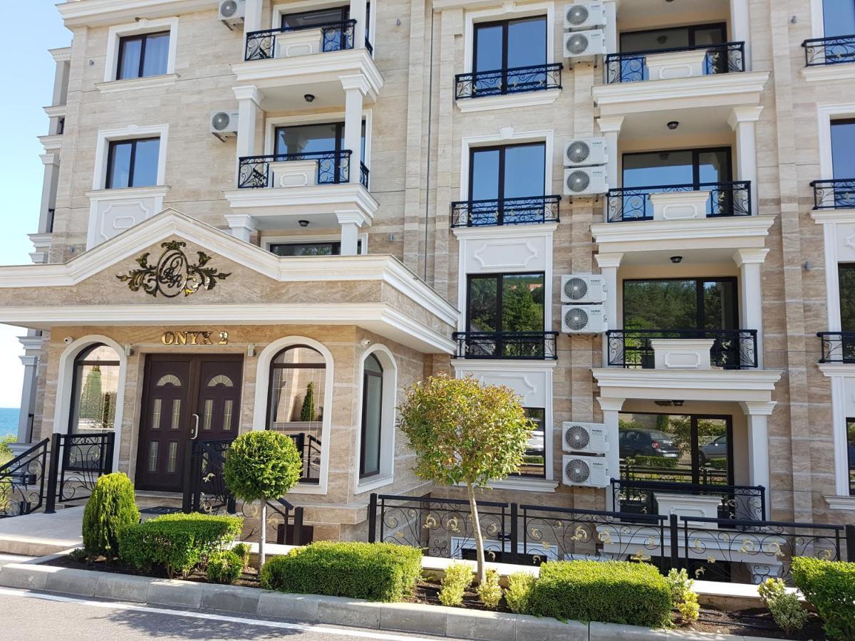 Onyx 2 Private Apartments Sveti Vlas Extérieur photo