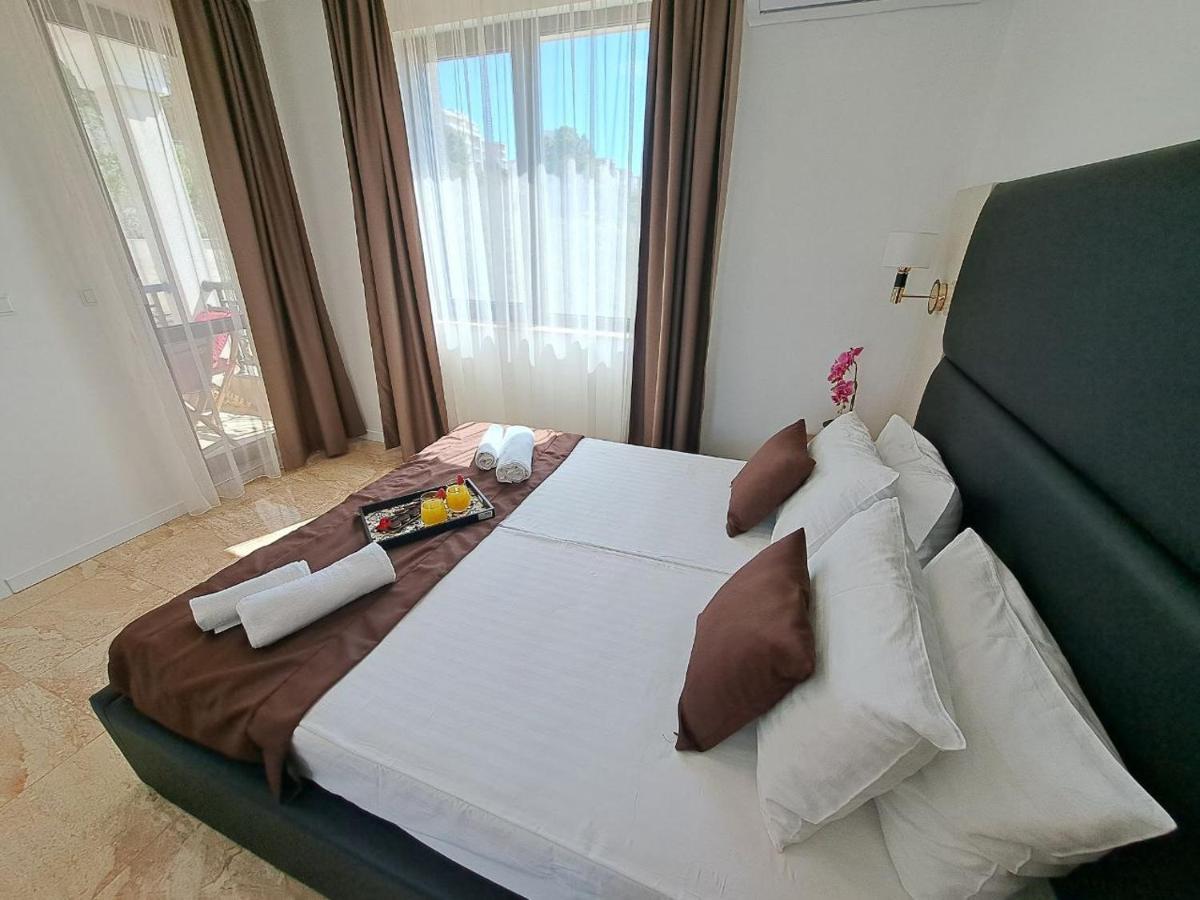 Onyx 2 Private Apartments Sveti Vlas Extérieur photo