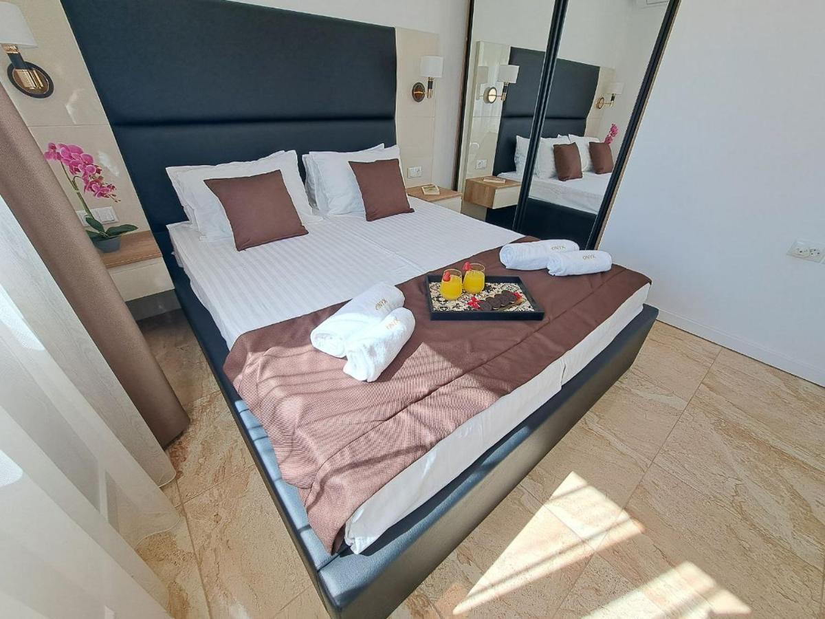 Onyx 2 Private Apartments Sveti Vlas Extérieur photo