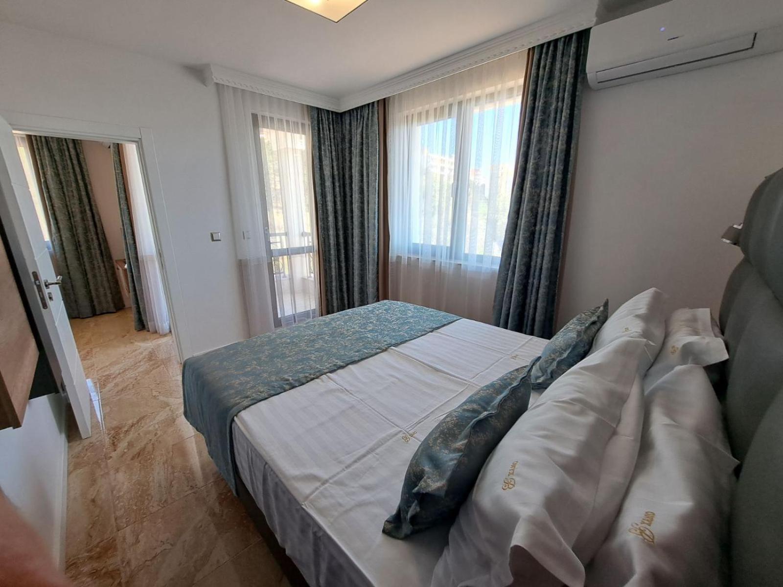 Onyx 2 Private Apartments Sveti Vlas Extérieur photo